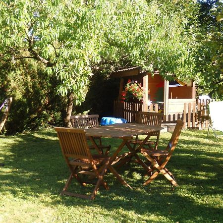 Au Coeur Des Alpes Bed & Breakfast Marignier Dış mekan fotoğraf