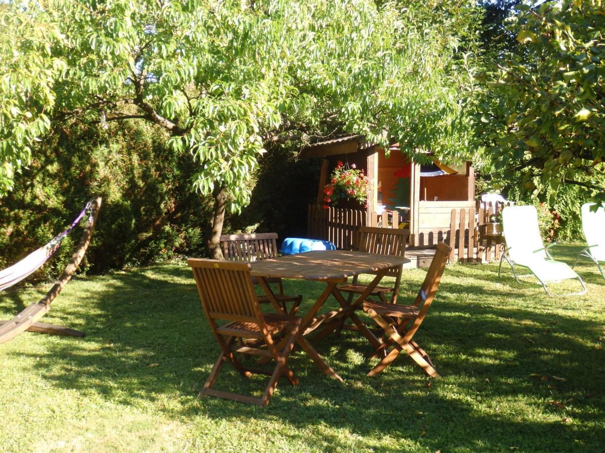 Au Coeur Des Alpes Bed & Breakfast Marignier Dış mekan fotoğraf
